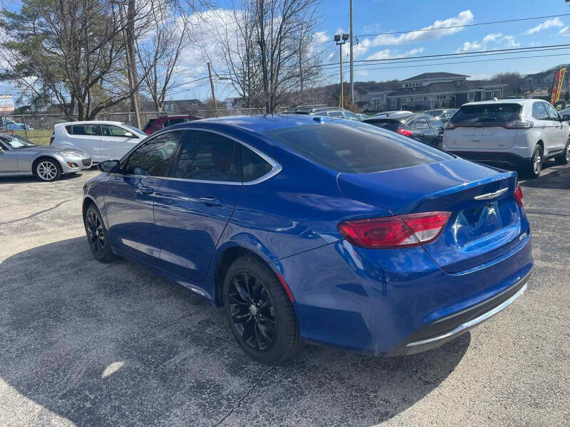 2015 Chrysler 200 C