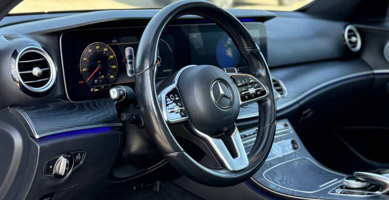 2019 Mercedes-Benz E-Class E 300