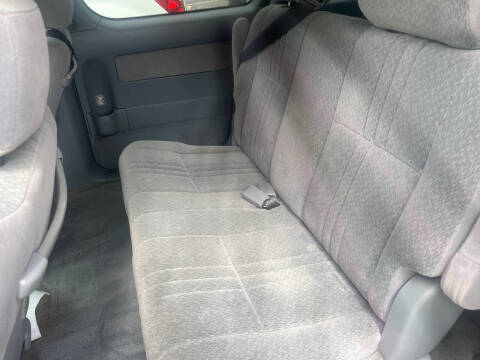 2002 Toyota Sienna CE