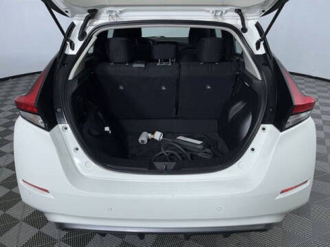 2025 Nissan LEAF S