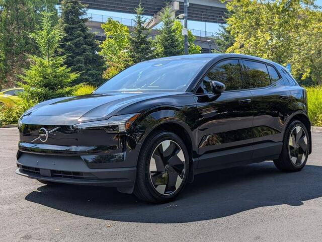 2025 Volvo EX30 Twin Plus