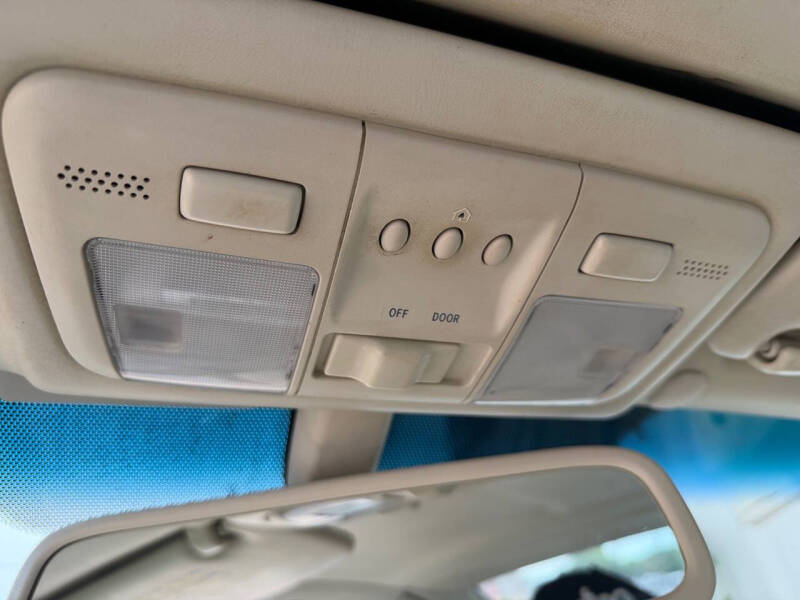 2005 Lexus SC 430