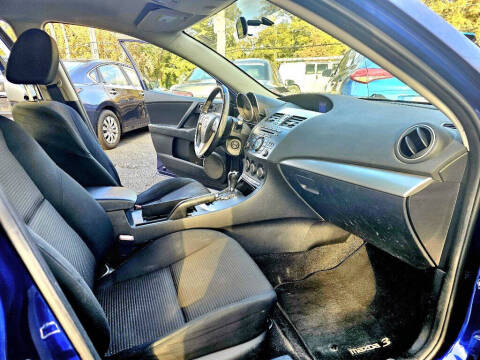 2013 Mazda MAZDA3 i Touring