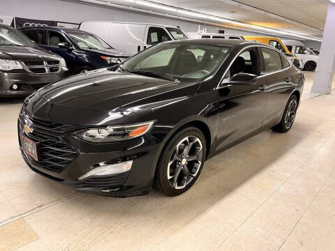 2022 Chevrolet Malibu for sale at AUTOTX CAR SALES inc. in North Randall OH