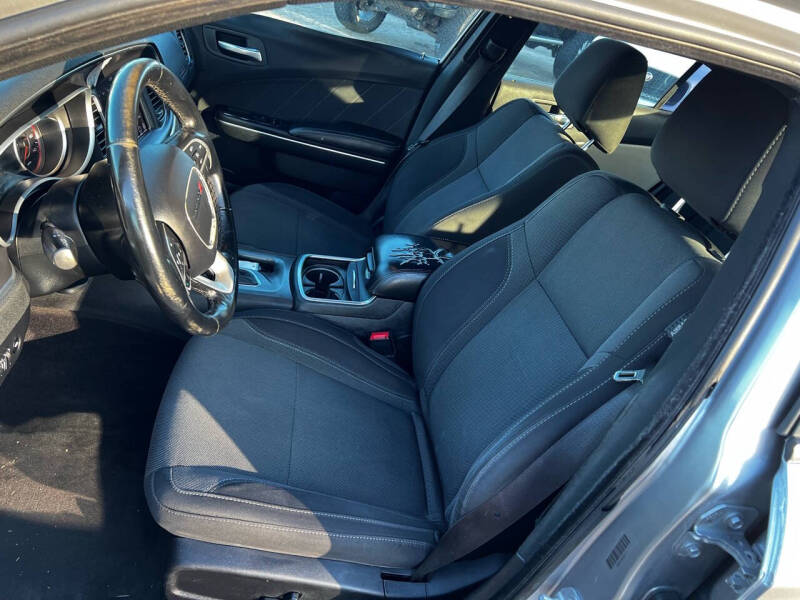 2017 Dodge Charger SXT