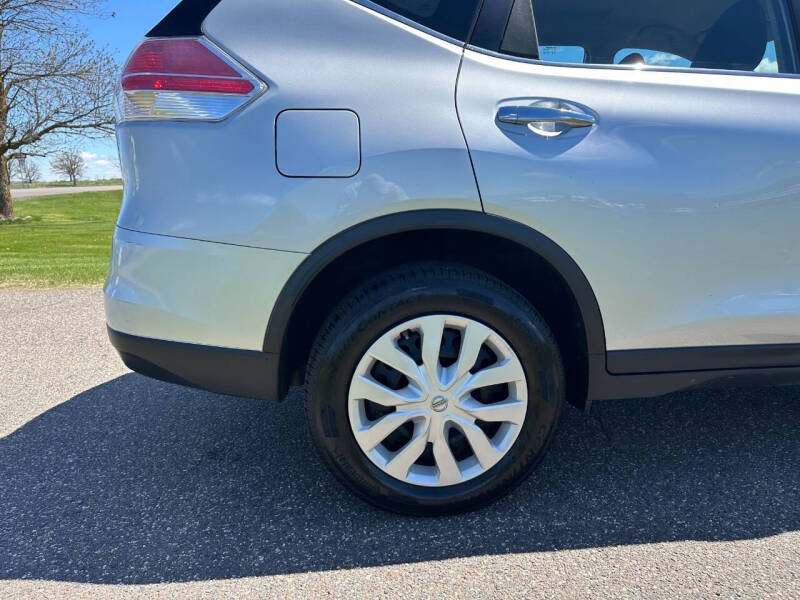 2015 Nissan Rogue S