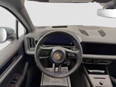 2025 Porsche Cayenne