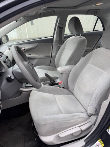 2009 Toyota Corolla LE