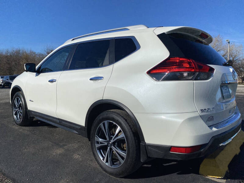 2017 Nissan Rogue Hybrid SL