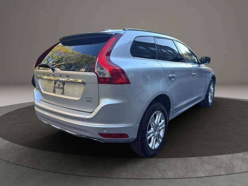 2016 Volvo XC60 T5 Premier