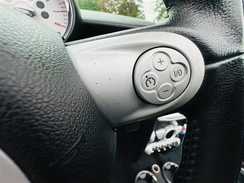 2009 MINI Cooper John Cooper Works