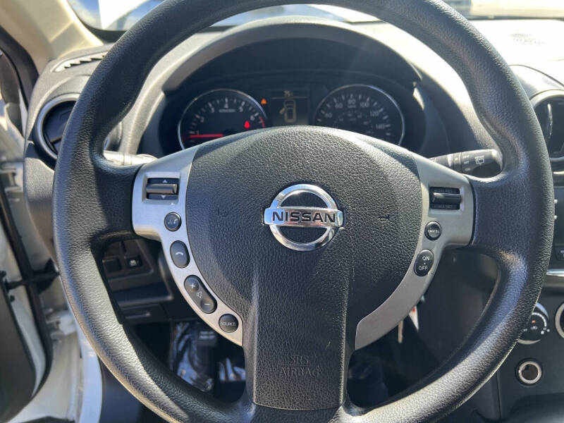 2015 Nissan Rogue Select S