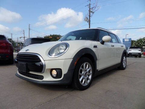 2017 MINI Clubman Cooper