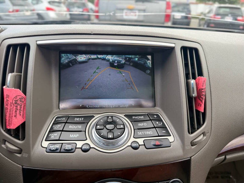 2011 Infiniti G37 Sedan x