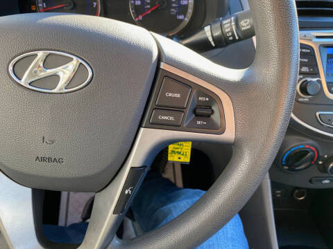 2015 Hyundai Accent GLS