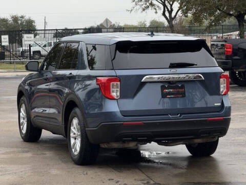 2020 Ford Explorer