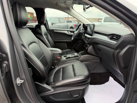 2024 Ford Escape Platinum