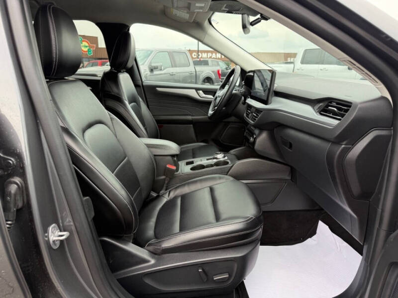 2024 Ford Escape Platinum