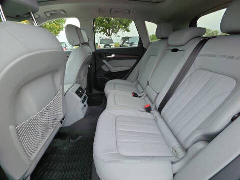 2022 Audi Q5 quattro S line Prem Plus 45 TFSI