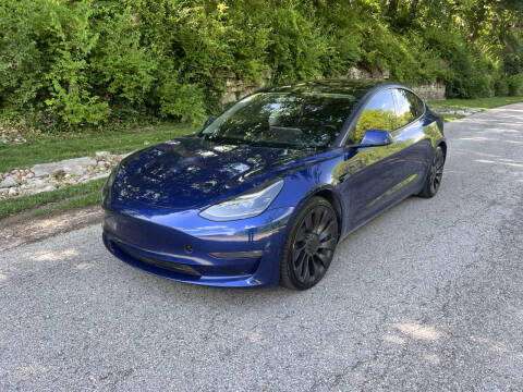 2021 Tesla Model 3 for sale at Bogie's Motors in Saint Louis MO