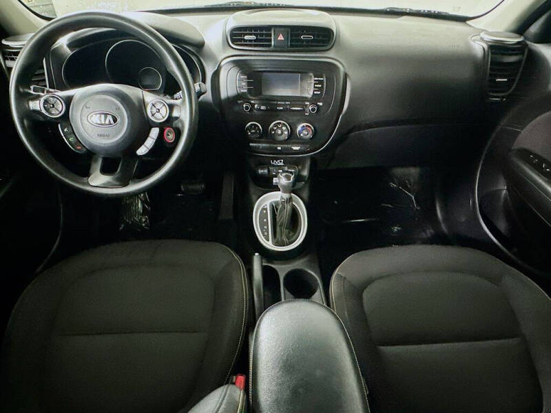 2015 Kia Soul +