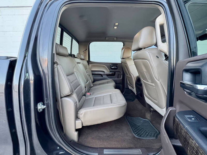 2015 GMC Sierra 3500HD Denali