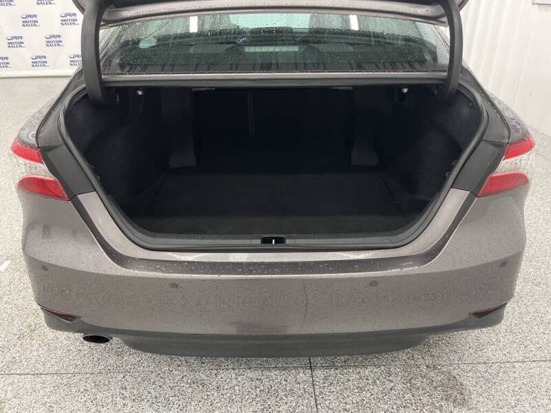 2018 Toyota Camry Hybrid XLE