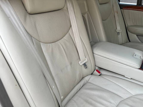 2005 Lexus LS 430