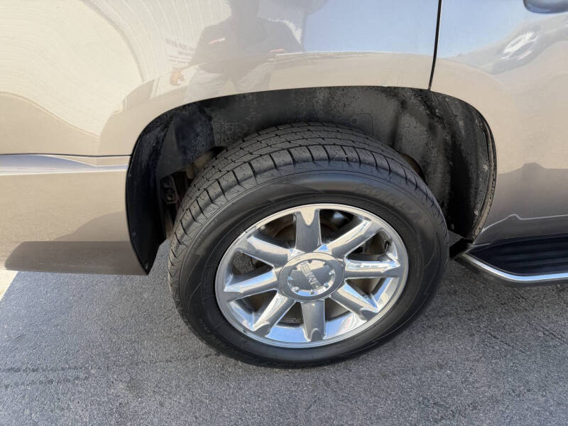 2011 GMC Yukon Denali