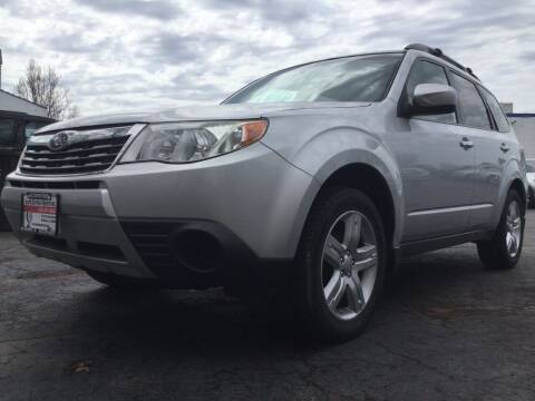 2009 Subaru Forester for sale at Auto Outpost-North, Inc. in McHenry IL