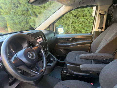 2016 Mercedes-Benz Metris