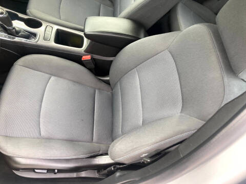 2018 Chevrolet Cruze LT Auto