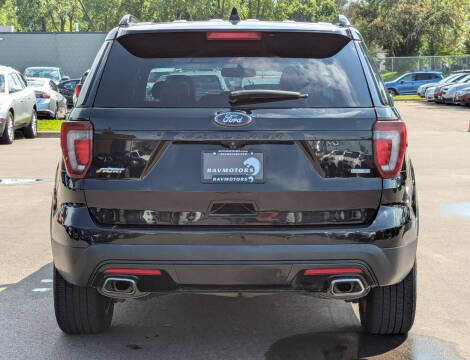 2016 Ford Explorer Sport