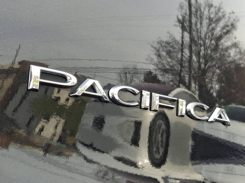 2020 Chrysler Pacifica Touring L Plus