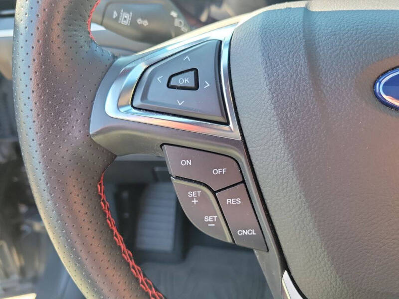 2021 Ford Edge ST-Line