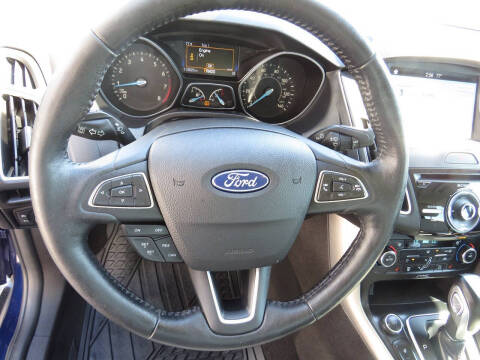 2017 Ford Focus Titanium