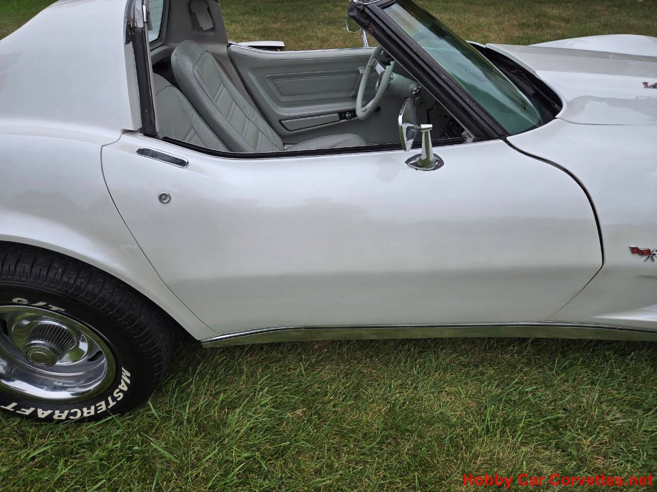 1977 Chevrolet Corvette 22