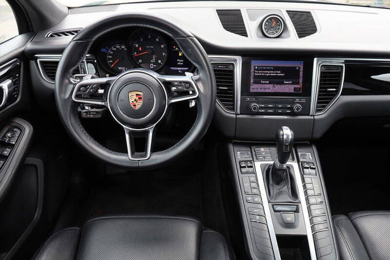 2018 Porsche Macan