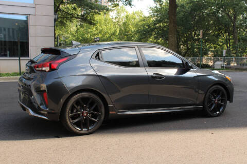 2019 Hyundai Veloster