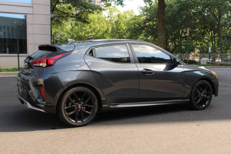 2019 Hyundai Veloster