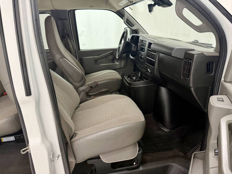 2019 Chevrolet Express LT 3500