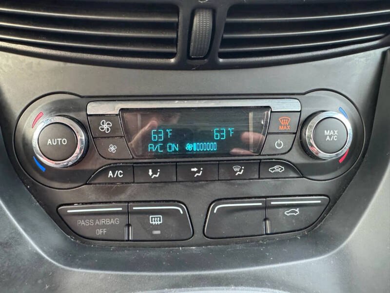 2015 Ford C-MAX Hybrid SE