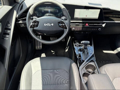 2025 Kia Niro EX Touring