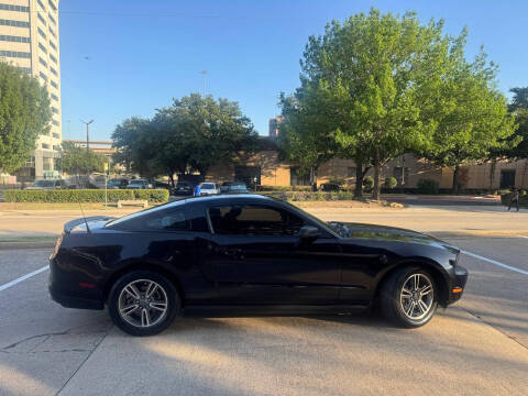 2012 Ford Mustang V6 Premium