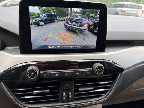 2022 Ford Escape SE