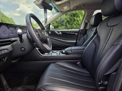 2025 Genesis GV80 2.5T Standard