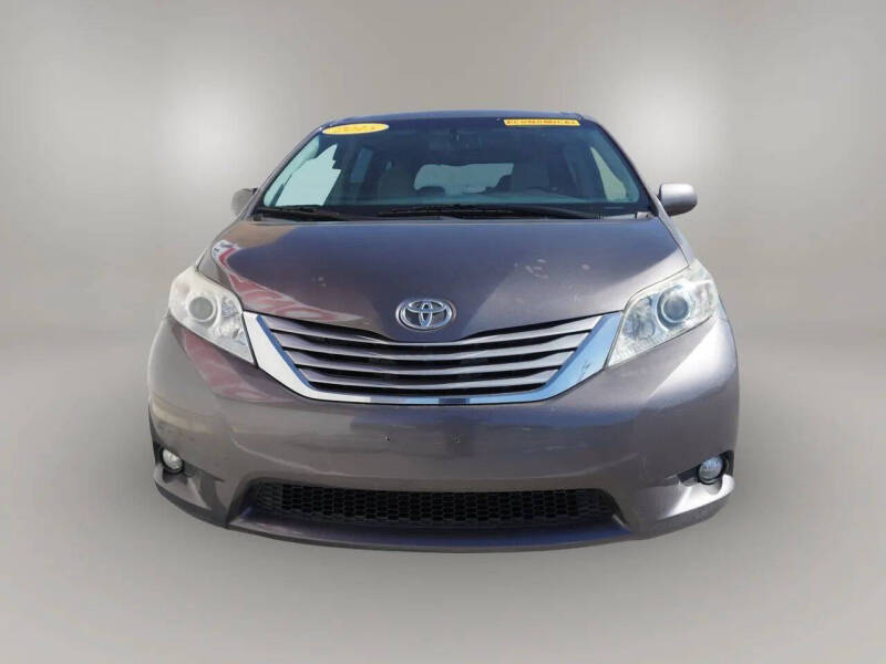 2015 Toyota Sienna