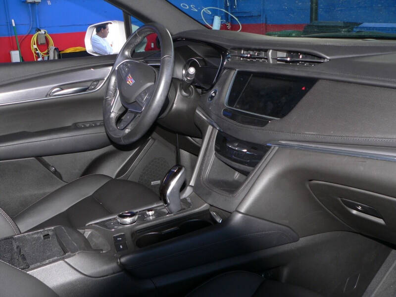 2020 Cadillac XT5 Luxury