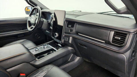 2022 Ford Expedition MAX Platinum