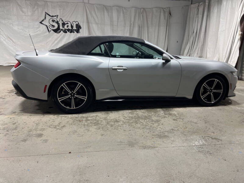 2024 Ford Mustang EcoBoost